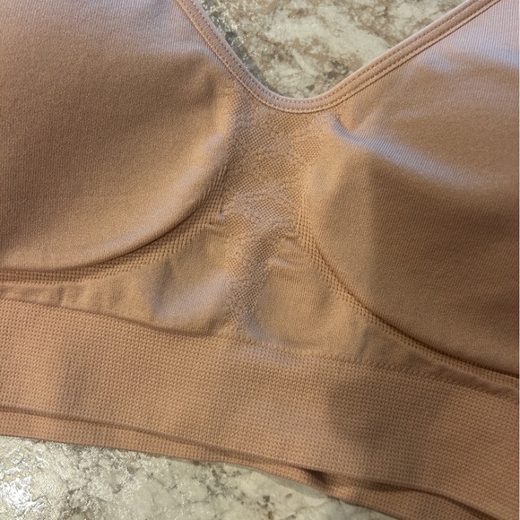 Uncommon Sense Bras Set of 2 Wireless Padded Large NWT - Picture 14 of 16